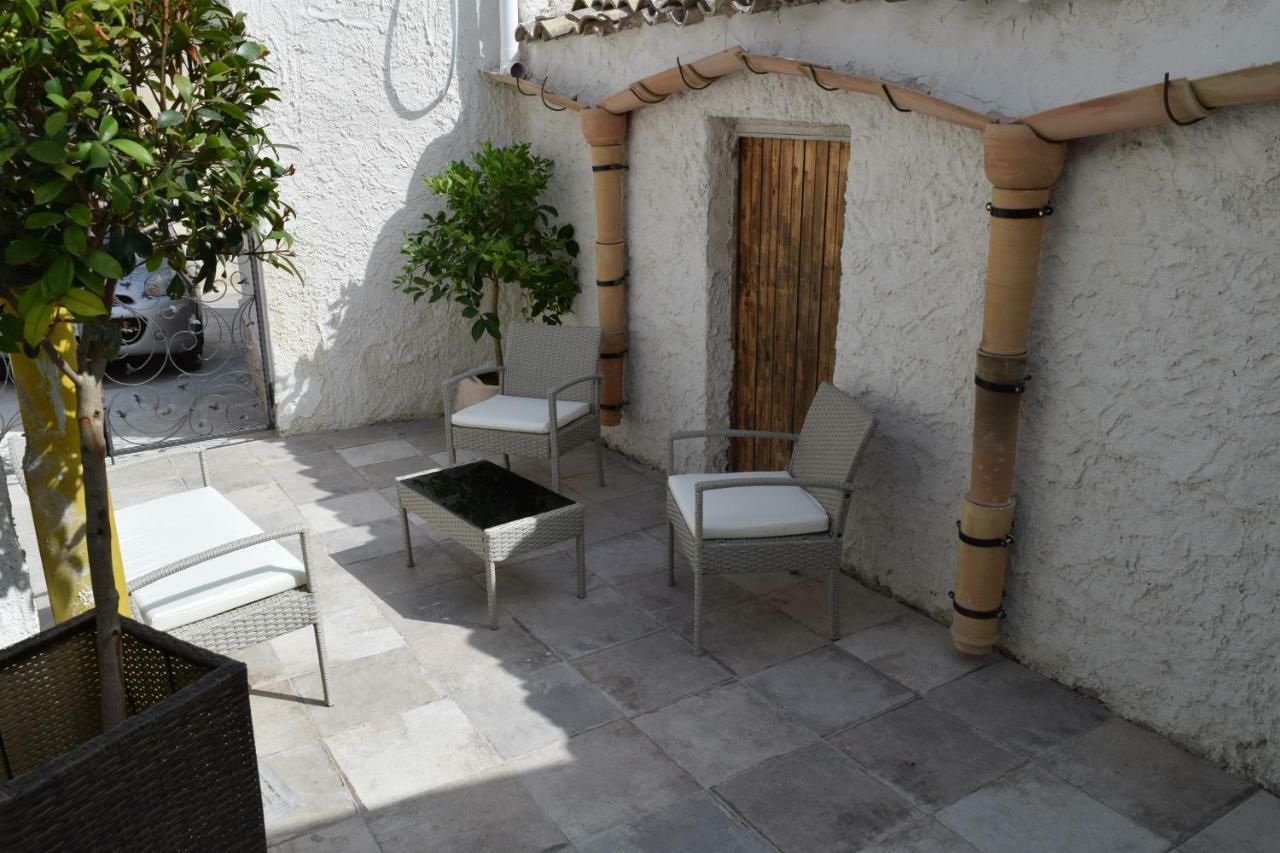 Antico Borgo Dei Templi Bed & Breakfast
